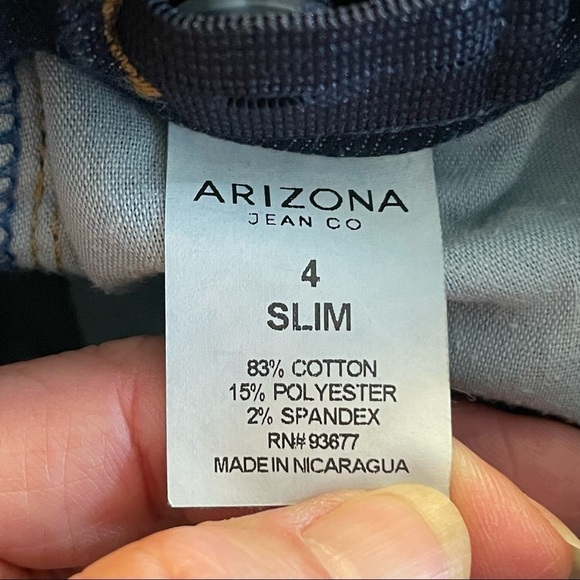 ✅Host Pick✅ Arizona Jean Co. Original Jeans, 4 Slim - Picture 4 of 7